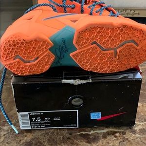 Nike Shoes - Lebron XI shoes Nike Shoes - Lebron XI shoes